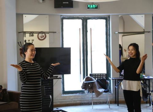 醫(yī)護(hù)服務(wù)禮儀 精準(zhǔn)為王，彰顯專業(yè)溫度